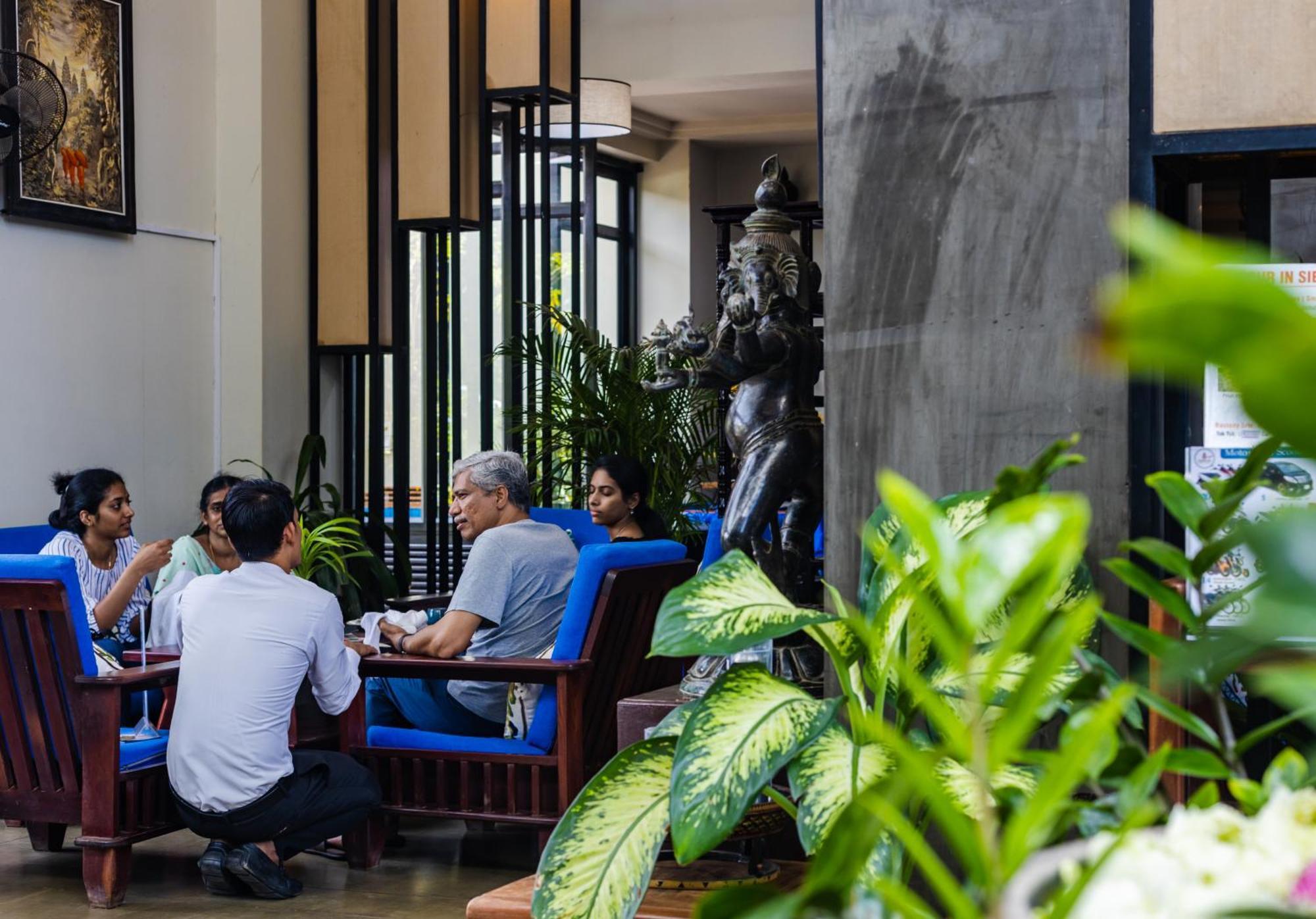Bayon Modern Residence Siem Reap Luaran gambar