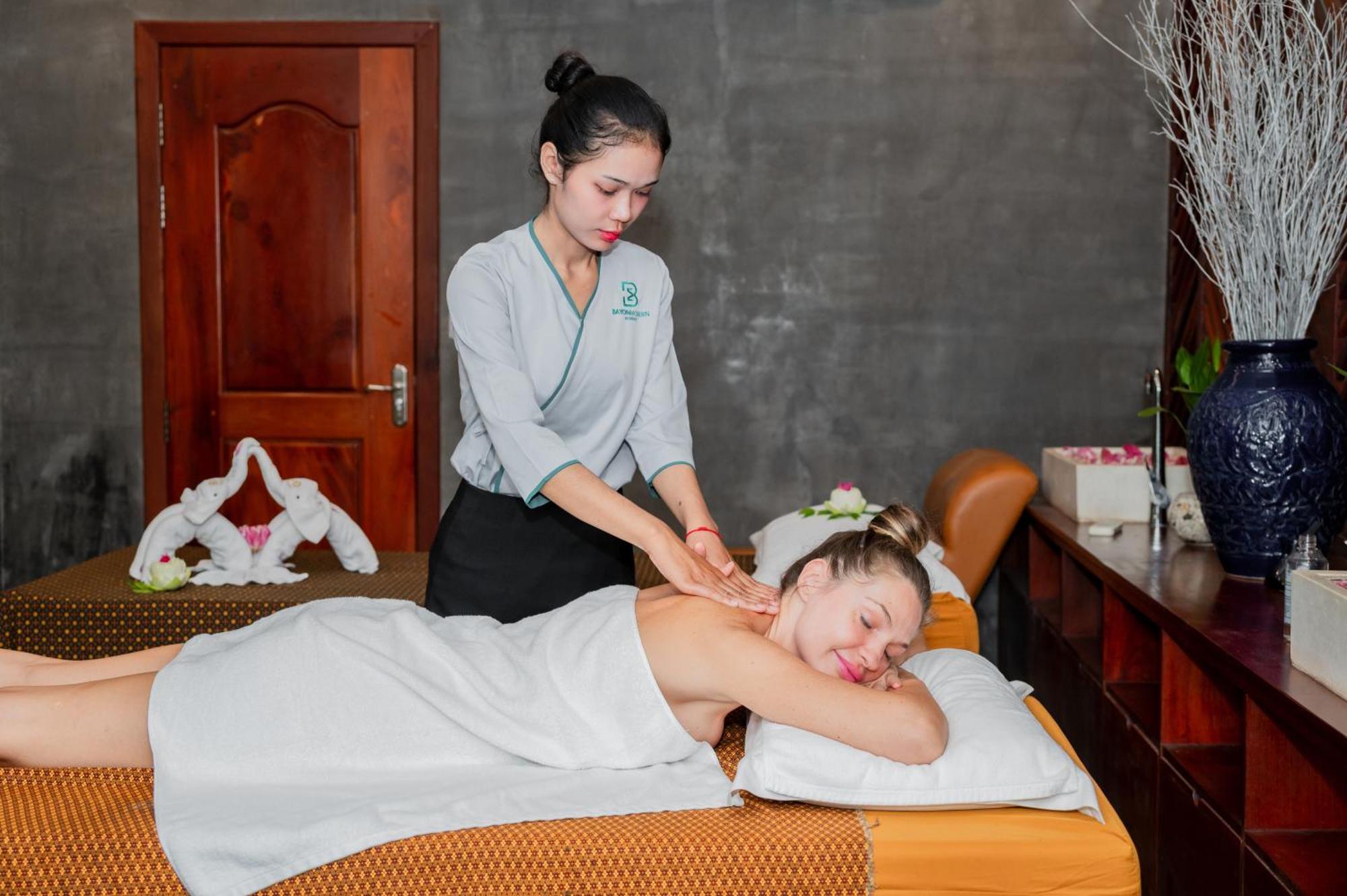 Bayon Modern Residence Siem Reap Luaran gambar
