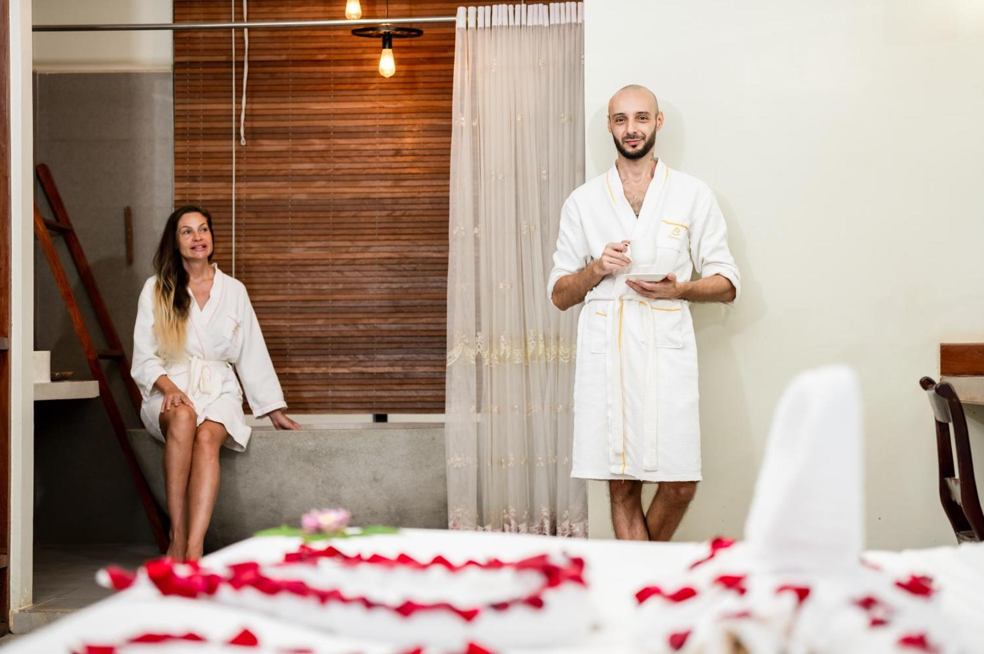 Bayon Modern Residence Siem Reap Luaran gambar